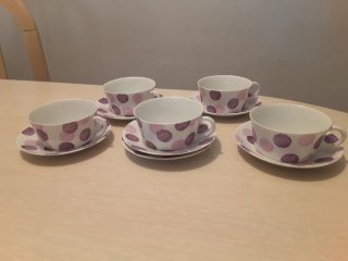 Juego de porcelana Castro lunares