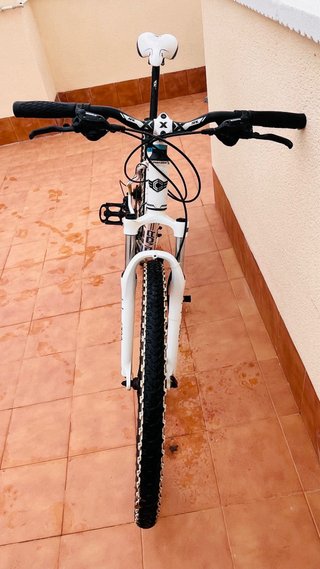 Bicicleta Conor 6 Blanca.