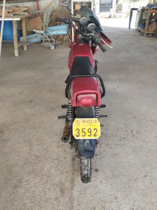 Puch Monza Roja y Negra
