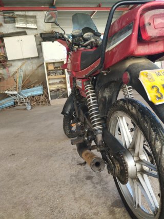 Puch Monza Roja y Negra