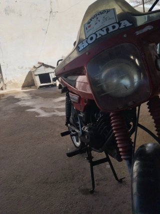 Puch Monza Roja y Negra