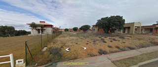 Parcela urbana para casa-chalé