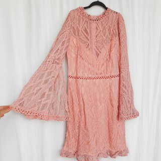 Vestido rosa palo encaje