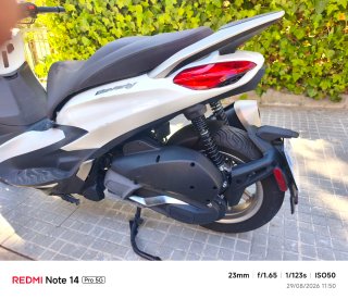 Piaggio Beverly 300 HPE año 2023