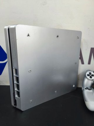 PS4 Slim 500GB Gris + 2 Mandos Originles