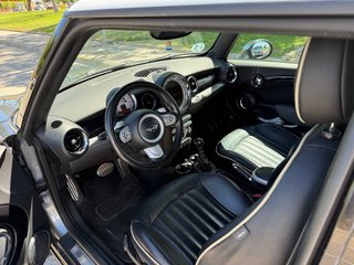 MINI Cooper S 175 CV Turbo · Automático · Gasolina