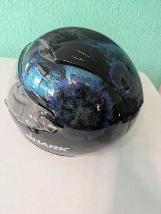 Casco de moto Shark negro talla XS