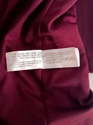 Vestido largo morado vino de Zara
