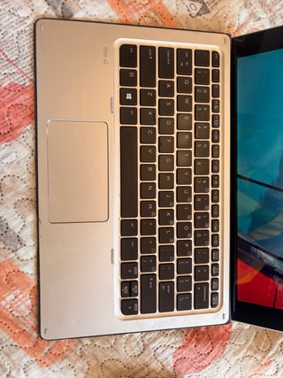 HP EliteBook x2 1012 G1 Core m5 8G