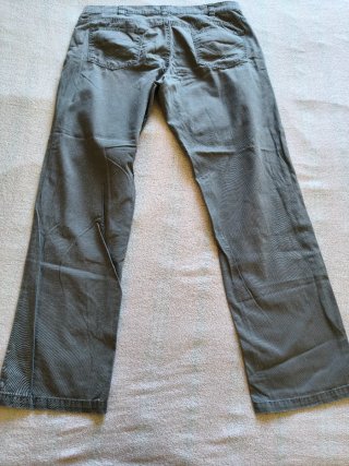 Pantaloni uomo cotone 100% grigi