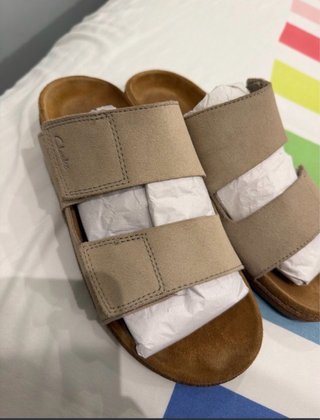 Sandalias Clarks
