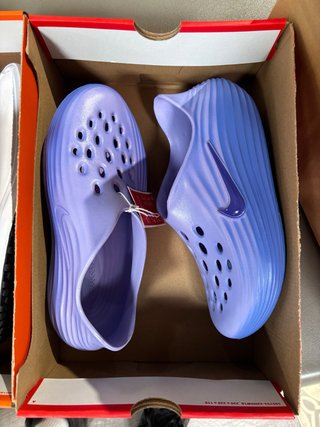 Chanclas Nike Moradas