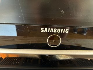Televisor Samsung LCD 22 Negro