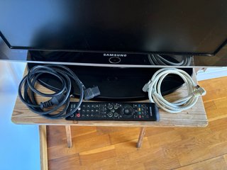Televisor Samsung LCD 22 Negro