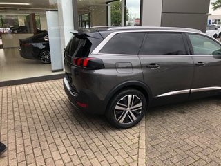 Peugeot 5008 2.0 hdi 180cv aut.