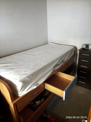 Cama nido para 2  colchones, medidas 190x90,