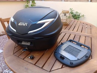 Cofre GIVI B39N Negro
