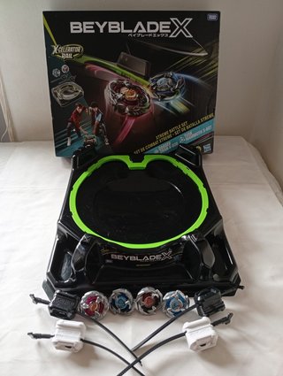 Set Battaglia Beyblade X + 4 Beyblade