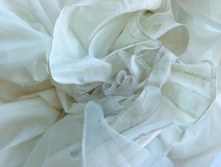 Vestido de Novia Blanco con Velos