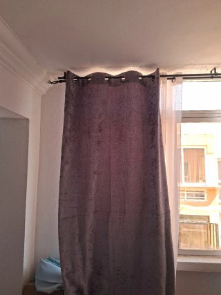 Cortinas grises de terciopelo