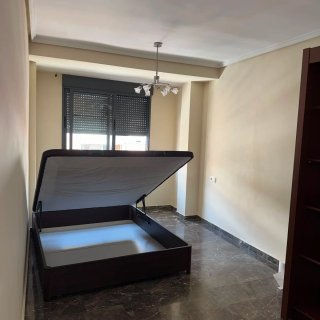 Canapé 150 + Armario Puerta Corredera