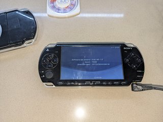 2 PSP 2004 Nere in vendita