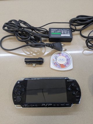 2 PSP 2004 Nere in vendita