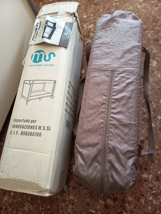 Cuna de viaje
