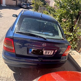 Opel Astra 2002