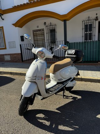 Moto Eléctrica Efun Pusa IMPECABLE.