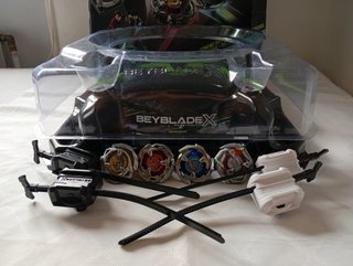 Set Battaglia Beyblade X + 4 Bey