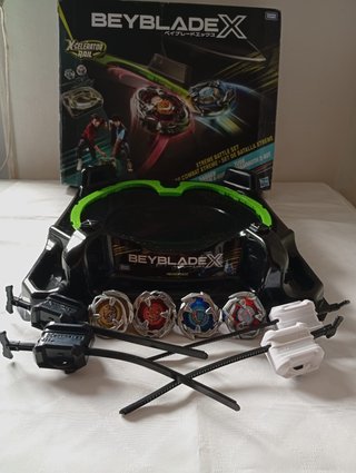 Set Battaglia Beyblade X + 4 Bey