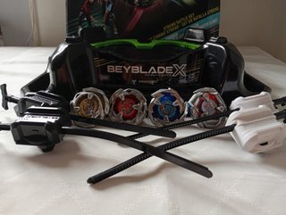 Set Battaglia Beyblade X + 4 Bey