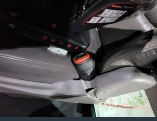 Silla de coche infantil negra