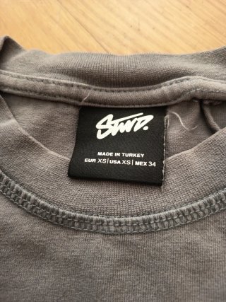Camiseta Pull and Bear gris talla XS