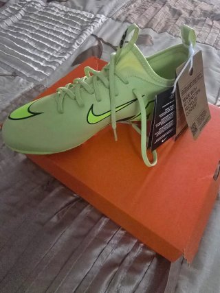 Zapatos Deportivos Nike Mercurial Verdes 38.5