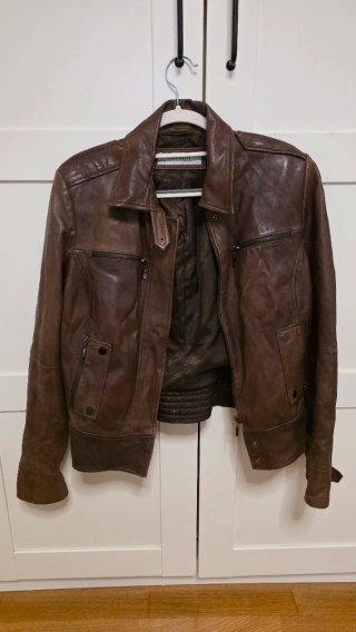 Chaqueta de piel Zara marrón