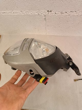 Mod.Monster 696 para 695 faro intermitentes Ducati