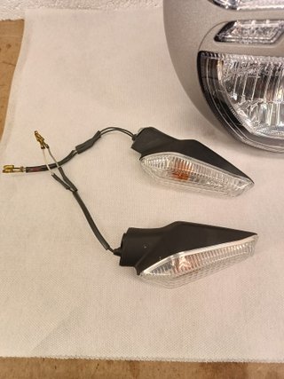 Mod.Monster 696 para 695 faro intermitentes Ducati