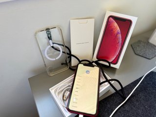 iPhone XR 64GB Rosso