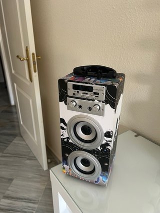 Altavoz Karaoke Krhüner con cargador