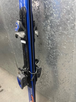 Esquís Rossignol Machine 150cm