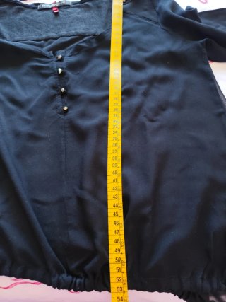 Blusa gasa negra pedrería talla M