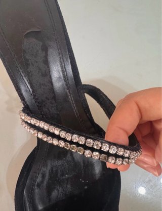 Zapatos Zara destalonados T39 pedrería