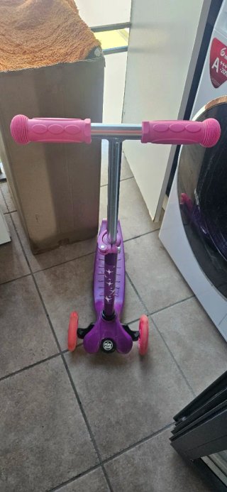 Patinete 3 Ruedas con Luces LED