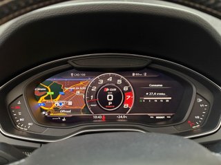 Audi SQ5 Audi SQ5 TFSI quattro 3.0 TFSI V6 354 CV (260 kW) quattro triptonic