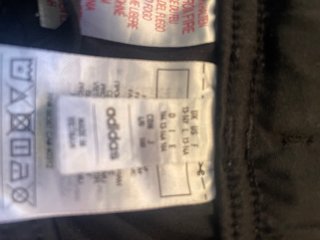 Pantalón corto Adidas negro, talla 13 años 164