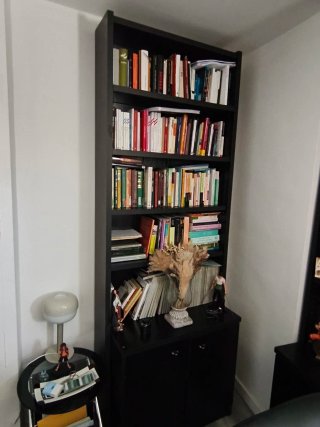 Librerías IKEA Negras
