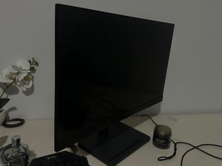 Monitor Lenovo L24e-30 24 pollici Full HD 75Hz