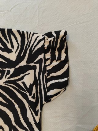 T-shirt zebrata donna nera/bianca